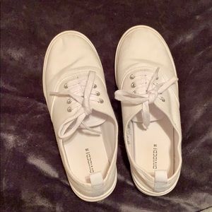 H&M WHITE SNEAKERS SIZE 7